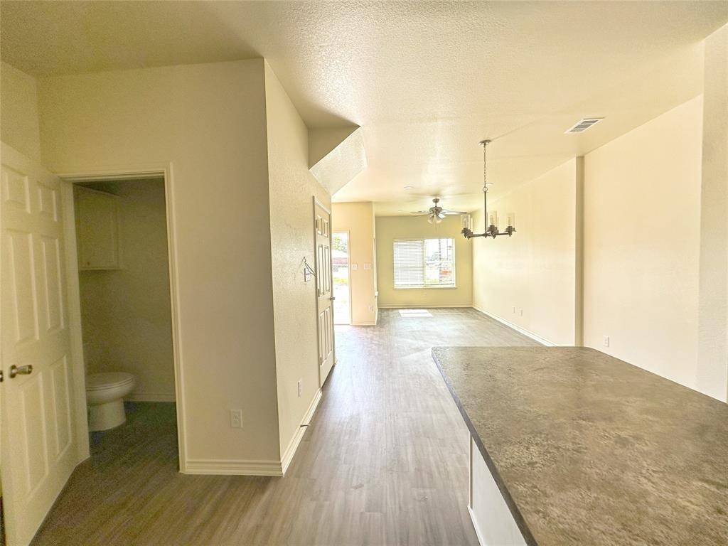 Fort Worth, TX 76110,1703 St Louis Avenue