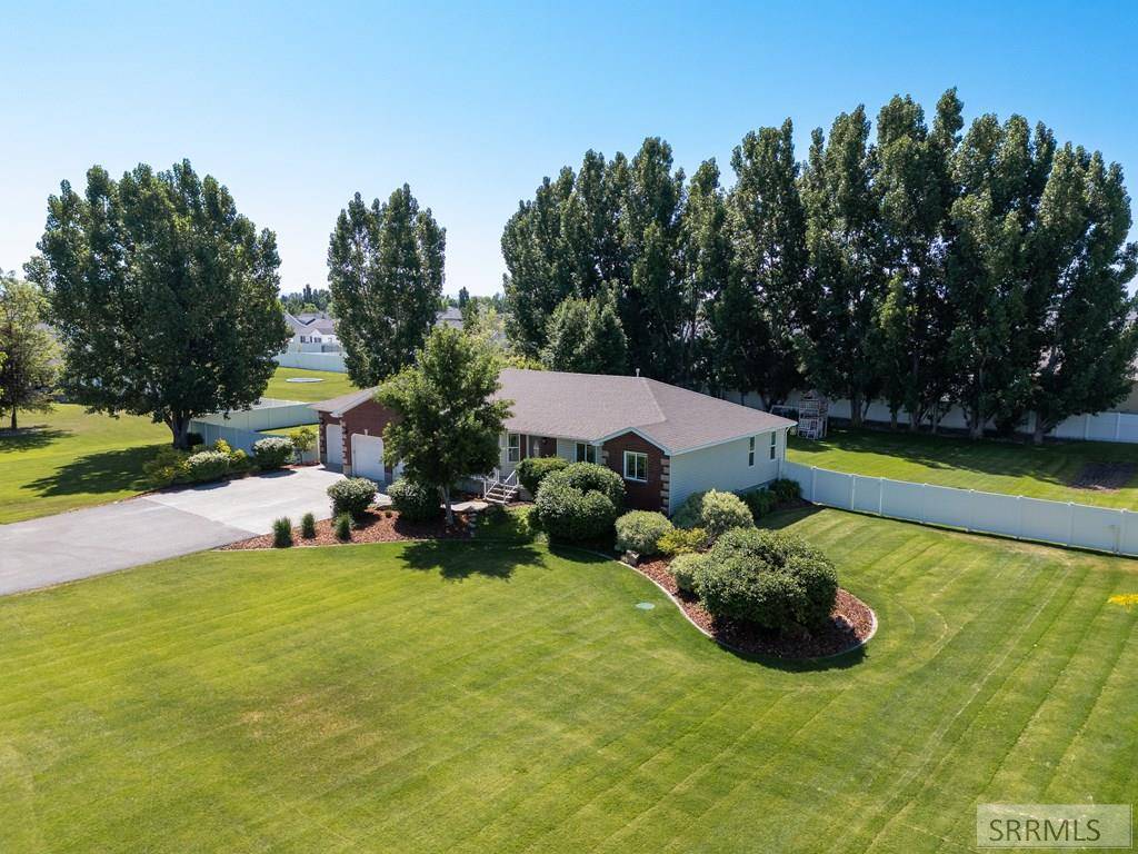 Rigby, ID 83442,3864 E 380 N
