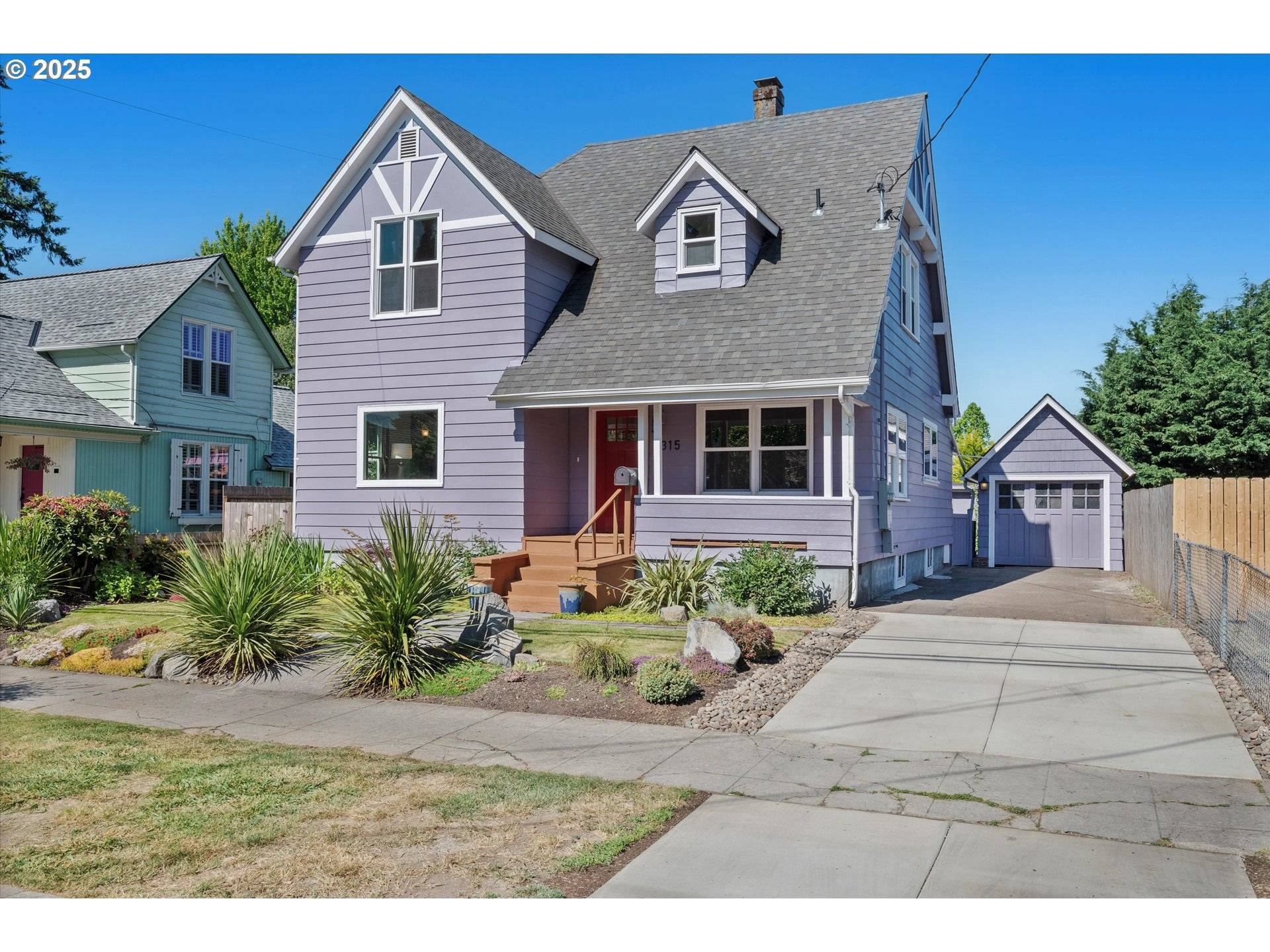 Mc Minnville, OR 97128,315 SE DAVIS ST