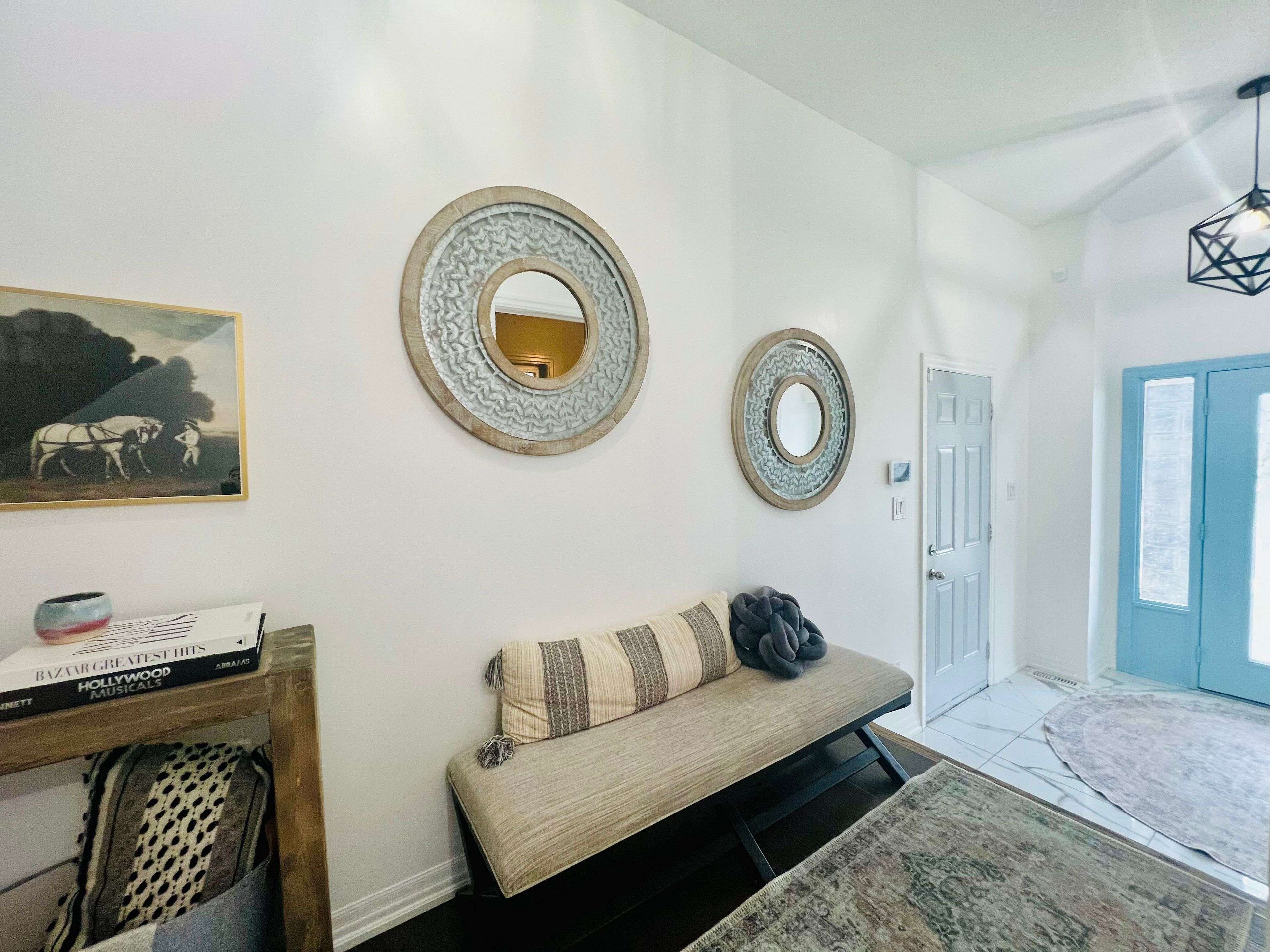 Newmarket, ON L3X 0K4,102 Tango CRES