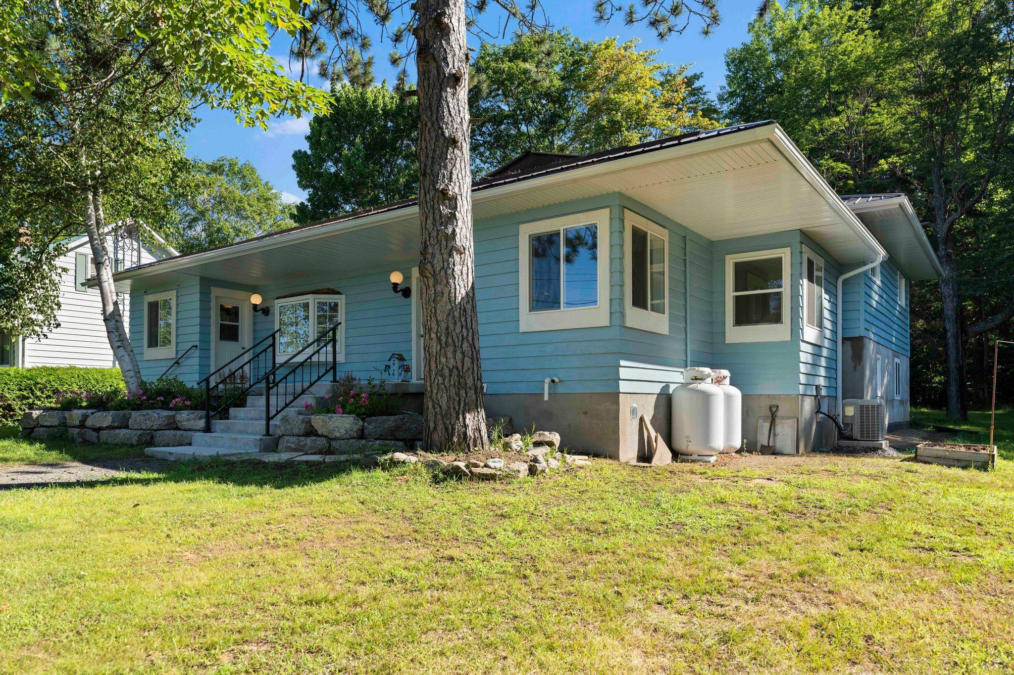 Madawaska Valley, ON K0J 1B0,371 John ST