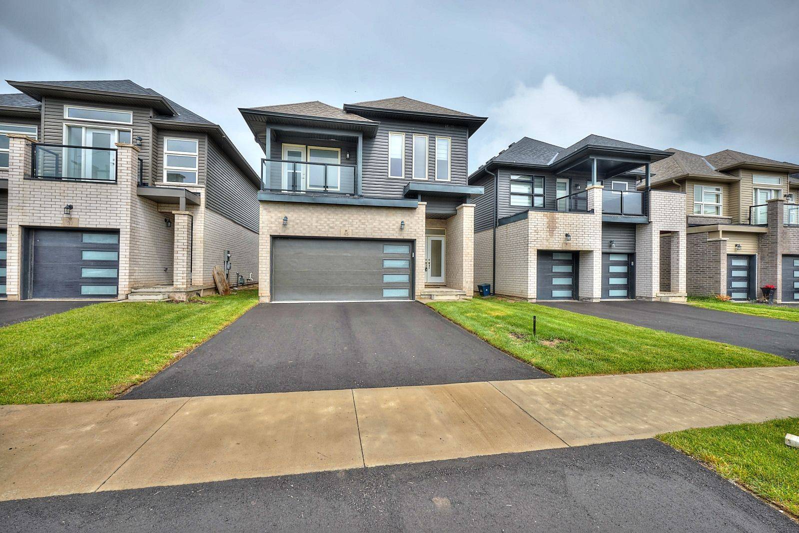 Welland, ON L3B 0J9,45 MCLAUGHLIN ST