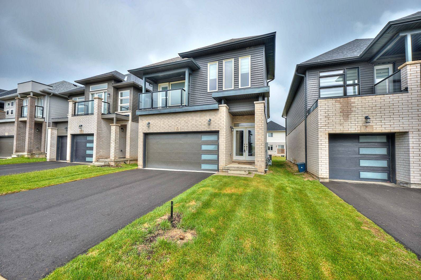 Welland, ON L3B 0J9,45 MCLAUGHLIN ST