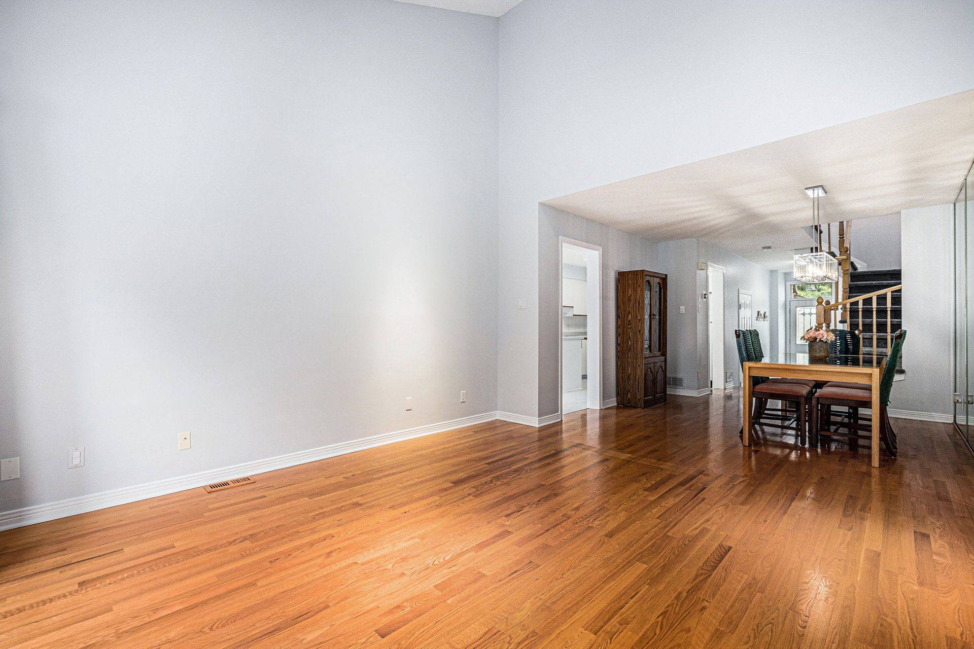 Kanata, ON K2M 2P1,14 Grassy Plains DR