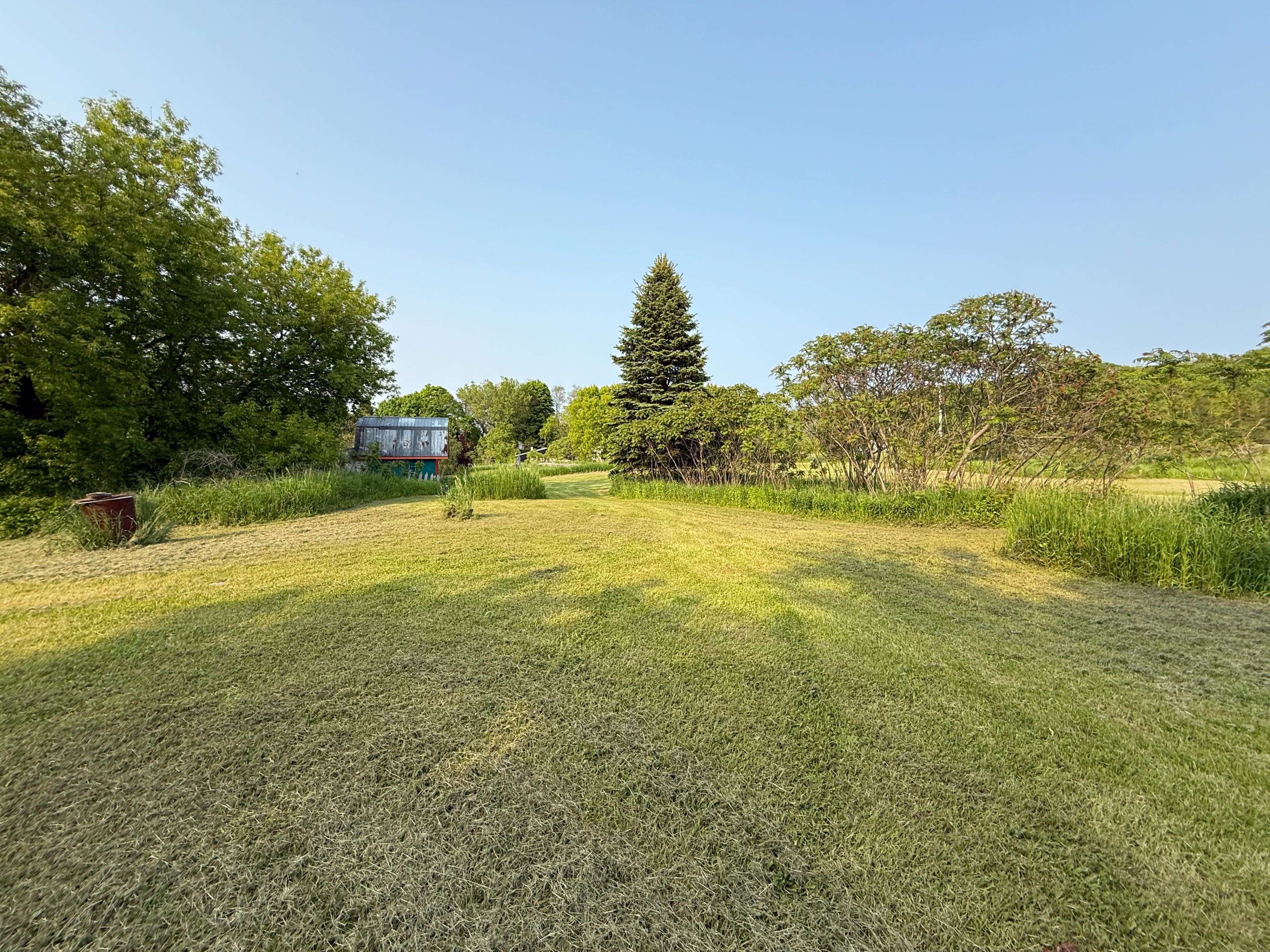 Prince Edward County, ON K0K 2P0,1032 County Road 13 RD