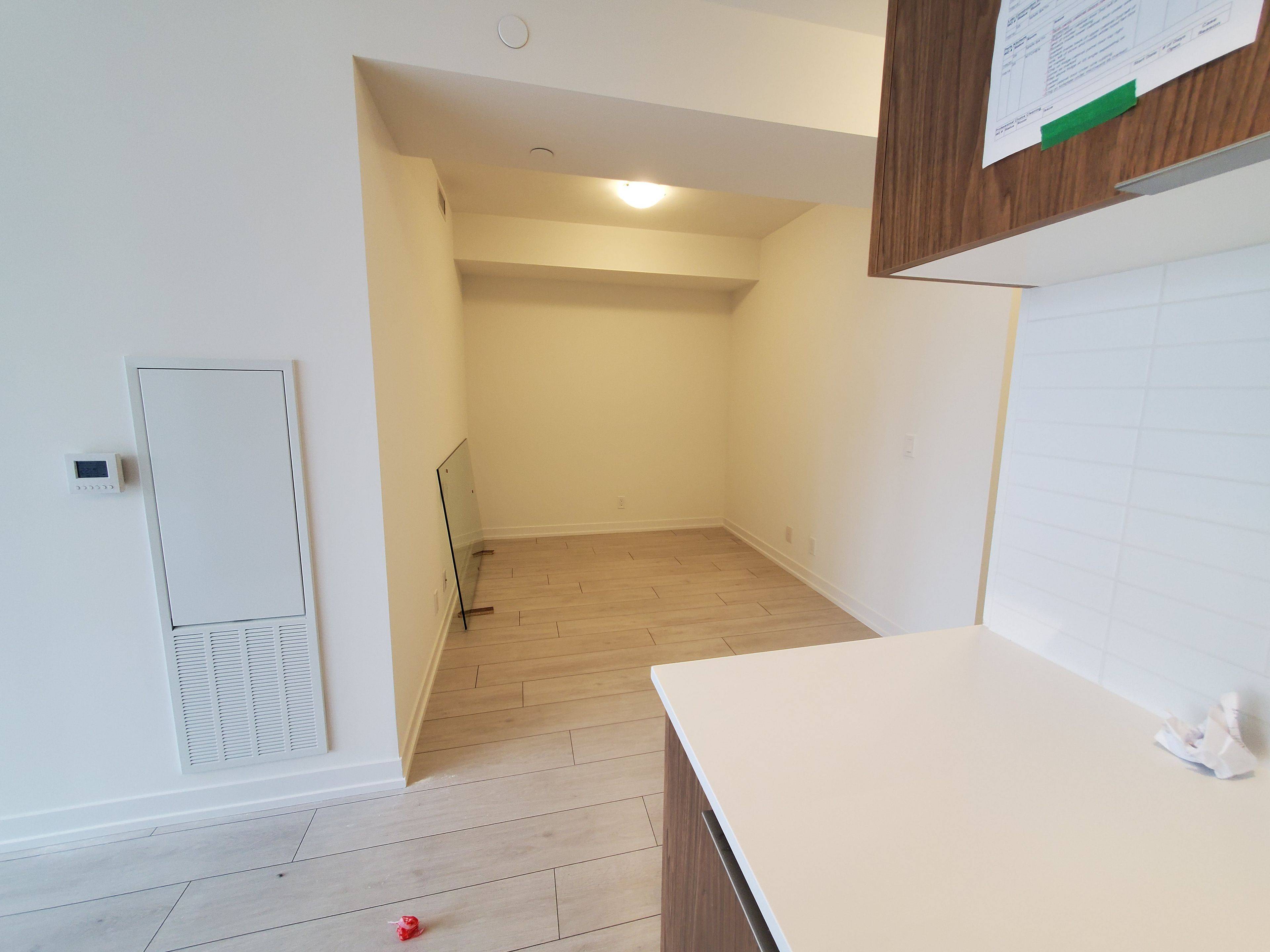 Toronto C08, ON M5B 0B7,60 Shuter ST #Ph212