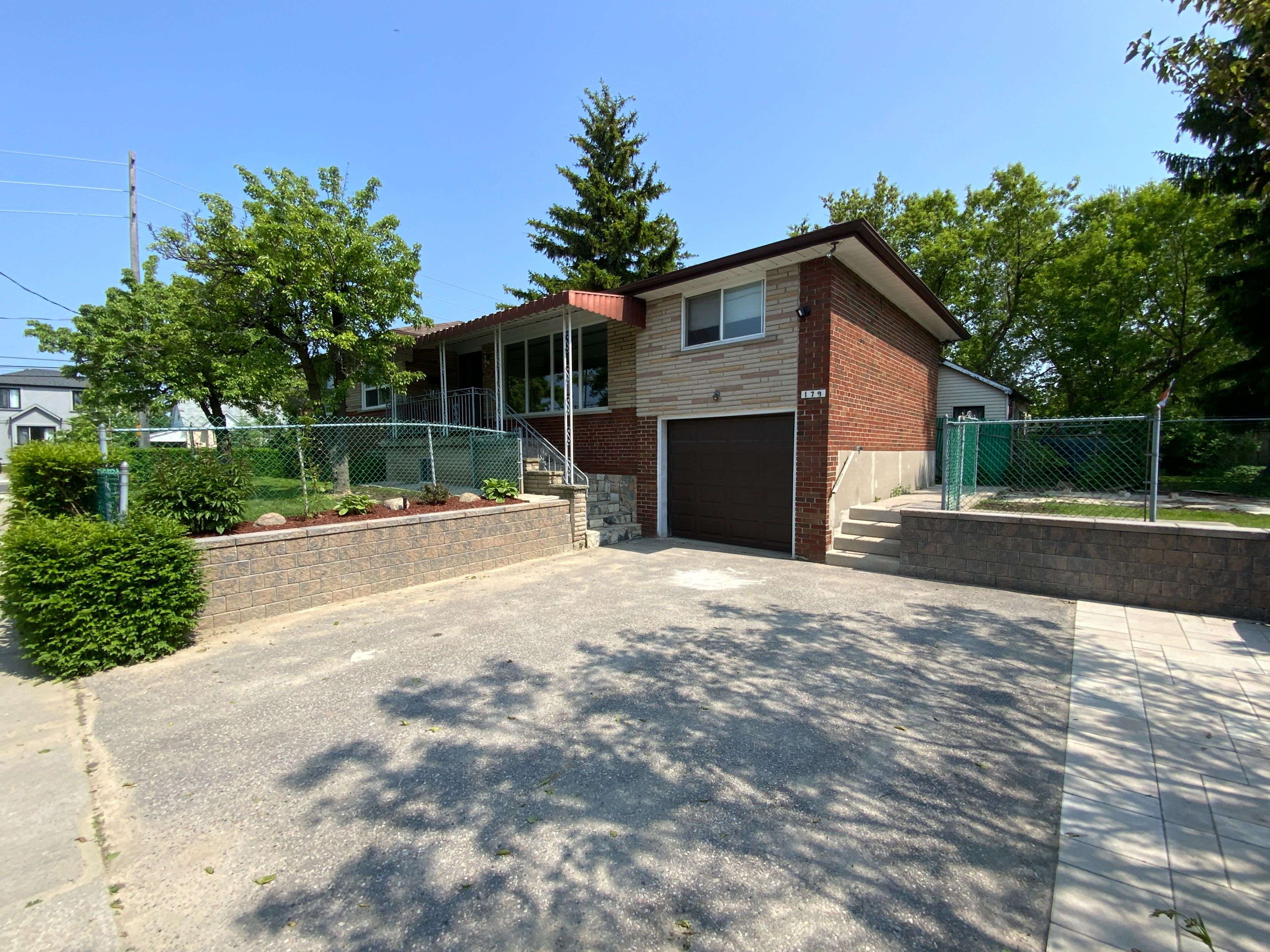 Toronto E04, ON M1K 3P7,179 Benjamin BLVD #Bsmt