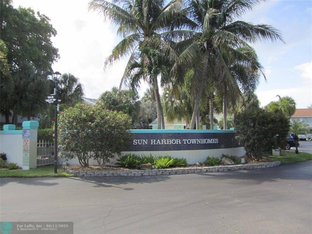 Pompano Beach, FL 33062,2859 NE 15th St  #2859