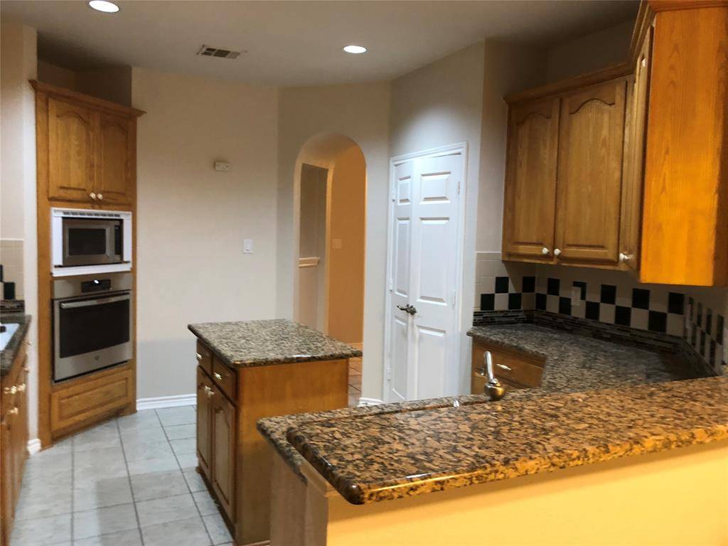Flower Mound, TX 75022,2801 Cypress Leaf Lane