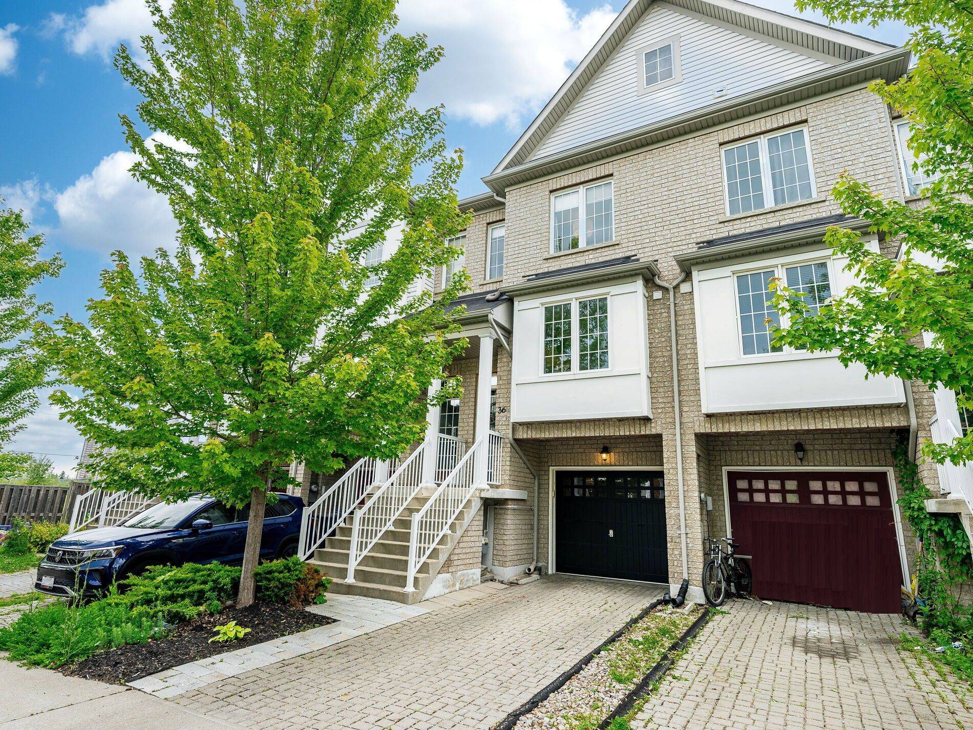 Toronto W05, ON M3J 0H5,36 Mantello DR