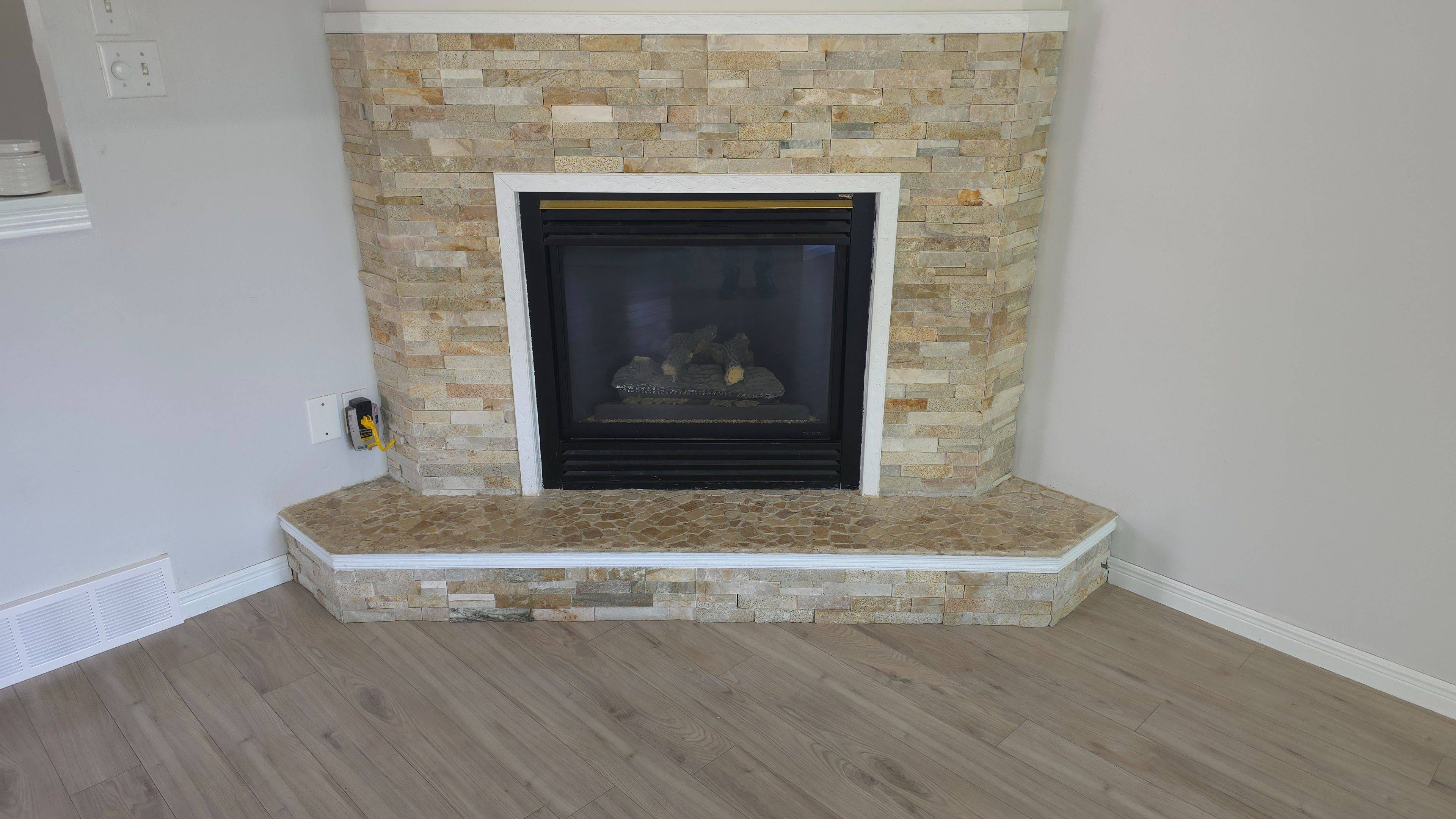 St. Thomas, ON N5R 6E1,18 Rodney CRES