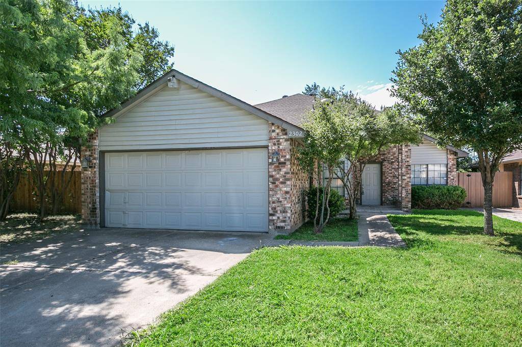 Arlington, TX 76018,2302 Gladstone Drive