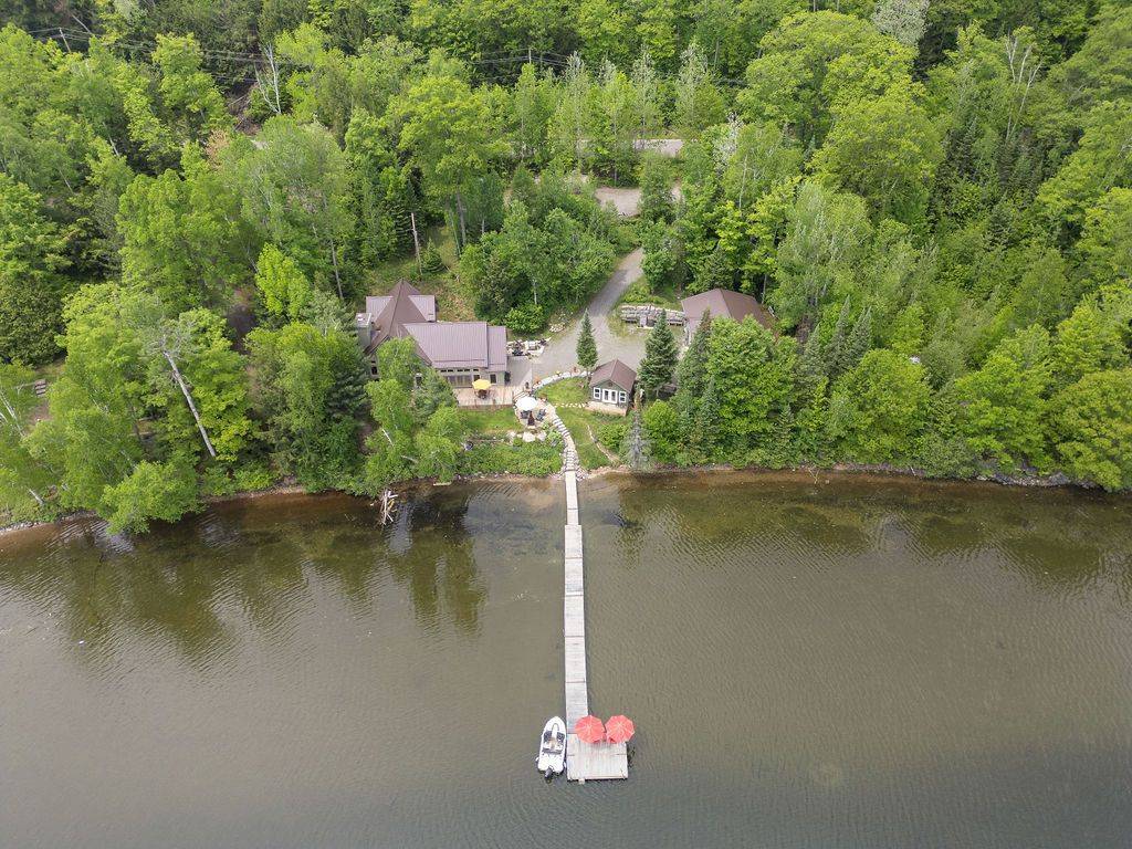 Hastings Highlands, ON K0L 2R0,1172A Papineau Lake RD