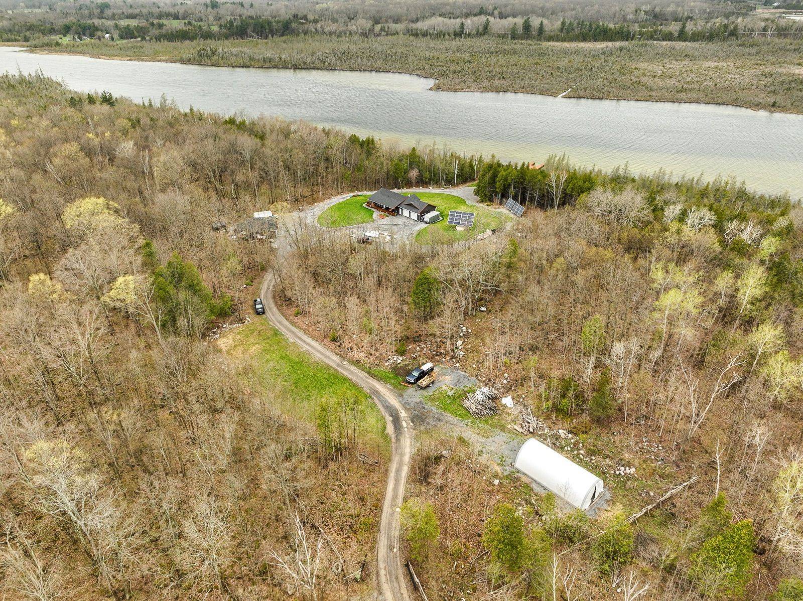 Tweed, ON K0K 2L0,452A COLDWATER RD