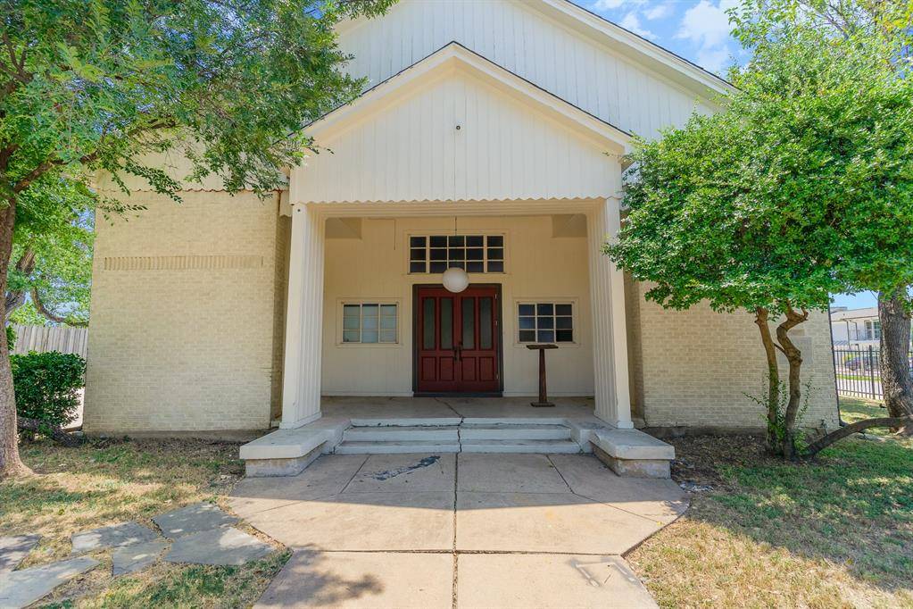 Dallas, TX 75219,2602 Kings Road #A