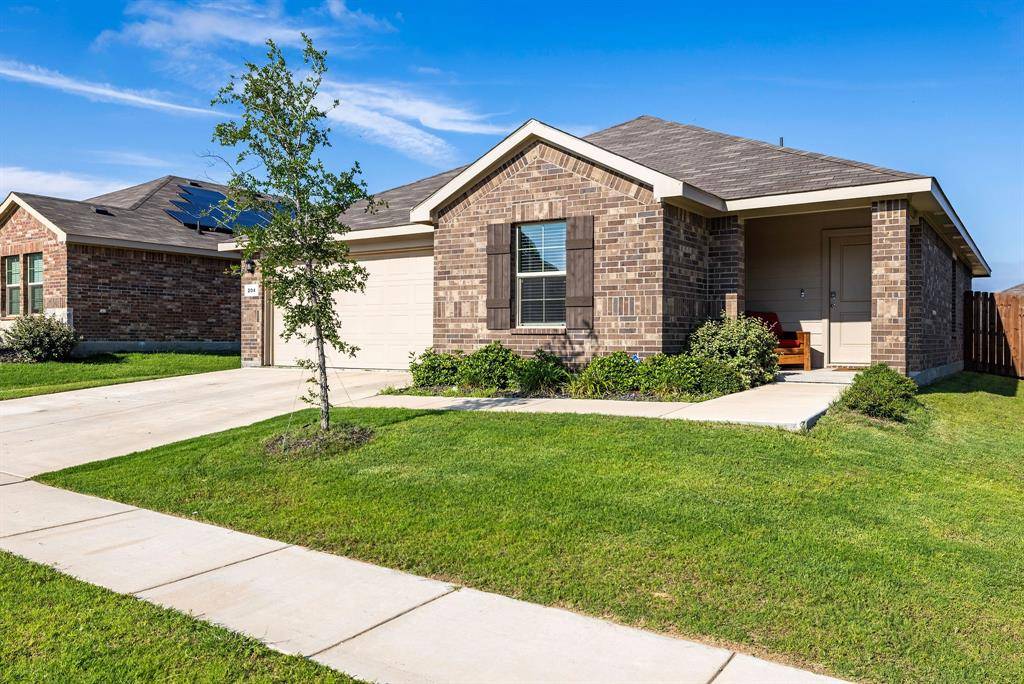 Azle, TX 76020,204 Asheville Street