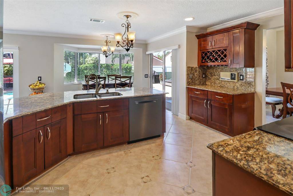 Parkland, FL 33067,5731 NW 62nd Mnr