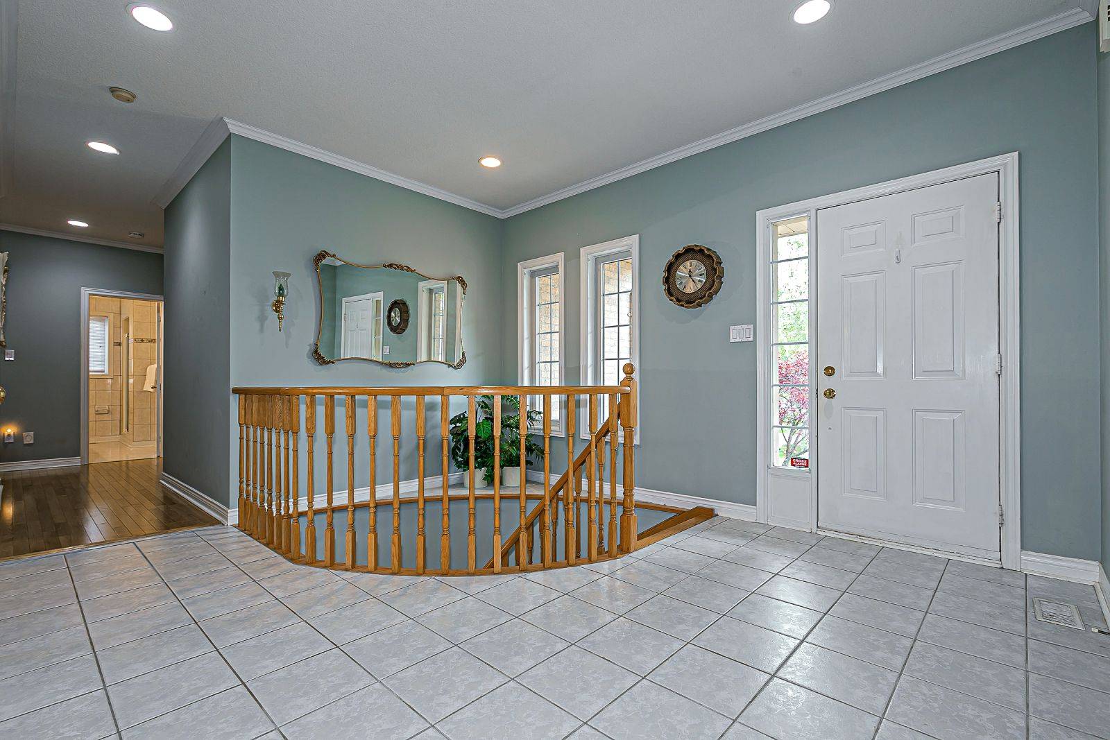 East Gwillimbury, ON L0G 1V0,69 David Willson TRL