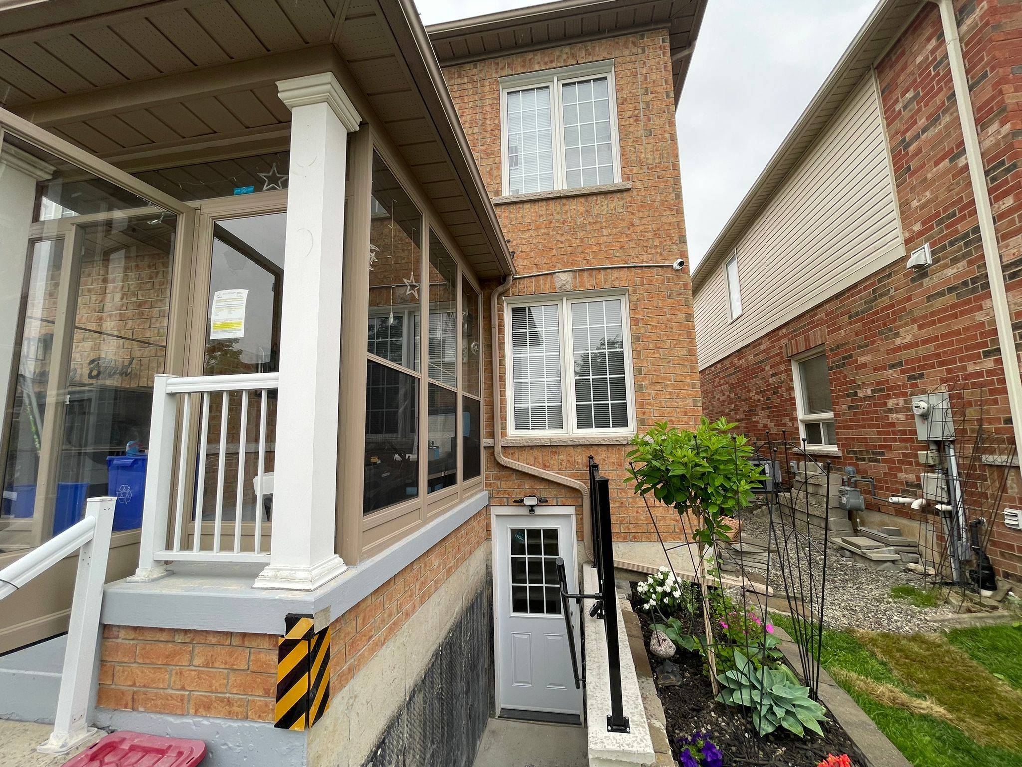 Milton, ON L9T 6S5,1006 Cumming BLVD