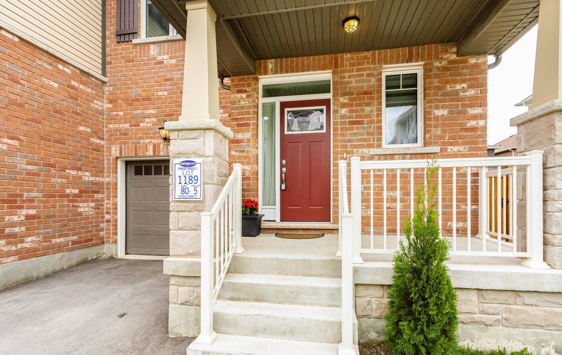 Milton, ON L9T 1W5,539 Bellflower CT