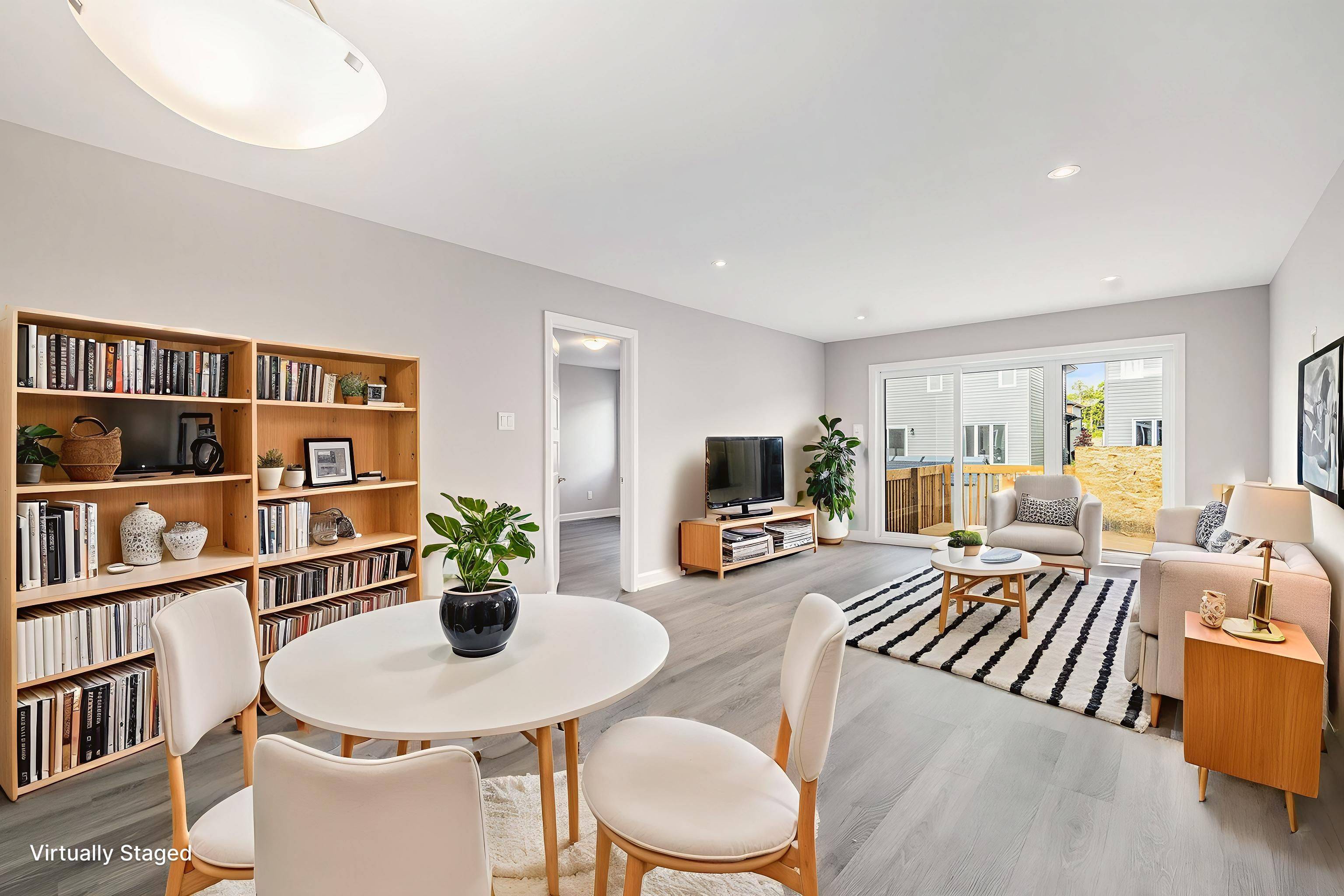 Russell, ON K0A 1W0,1214 MONTBLANC CRES