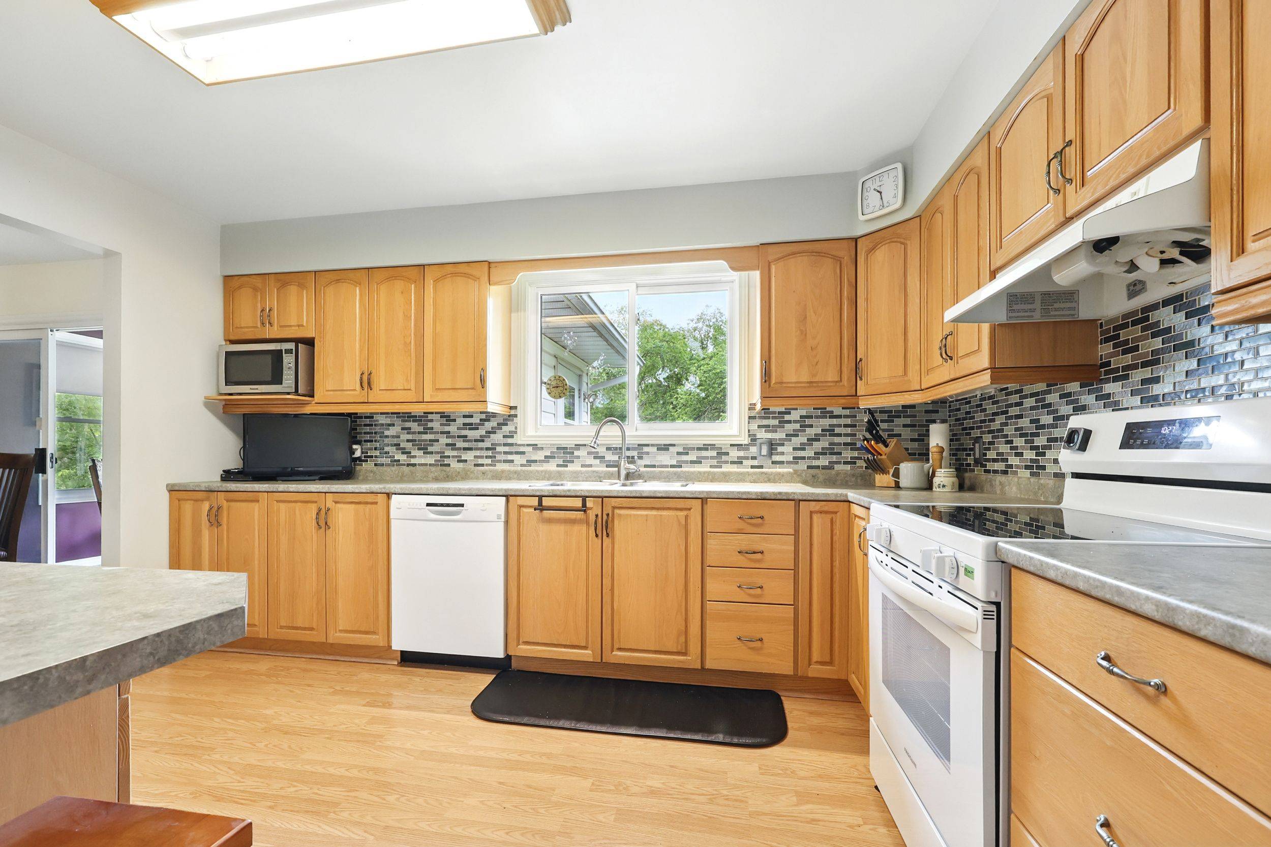 Tay Valley, ON K7H 3C9,657 Harper RD