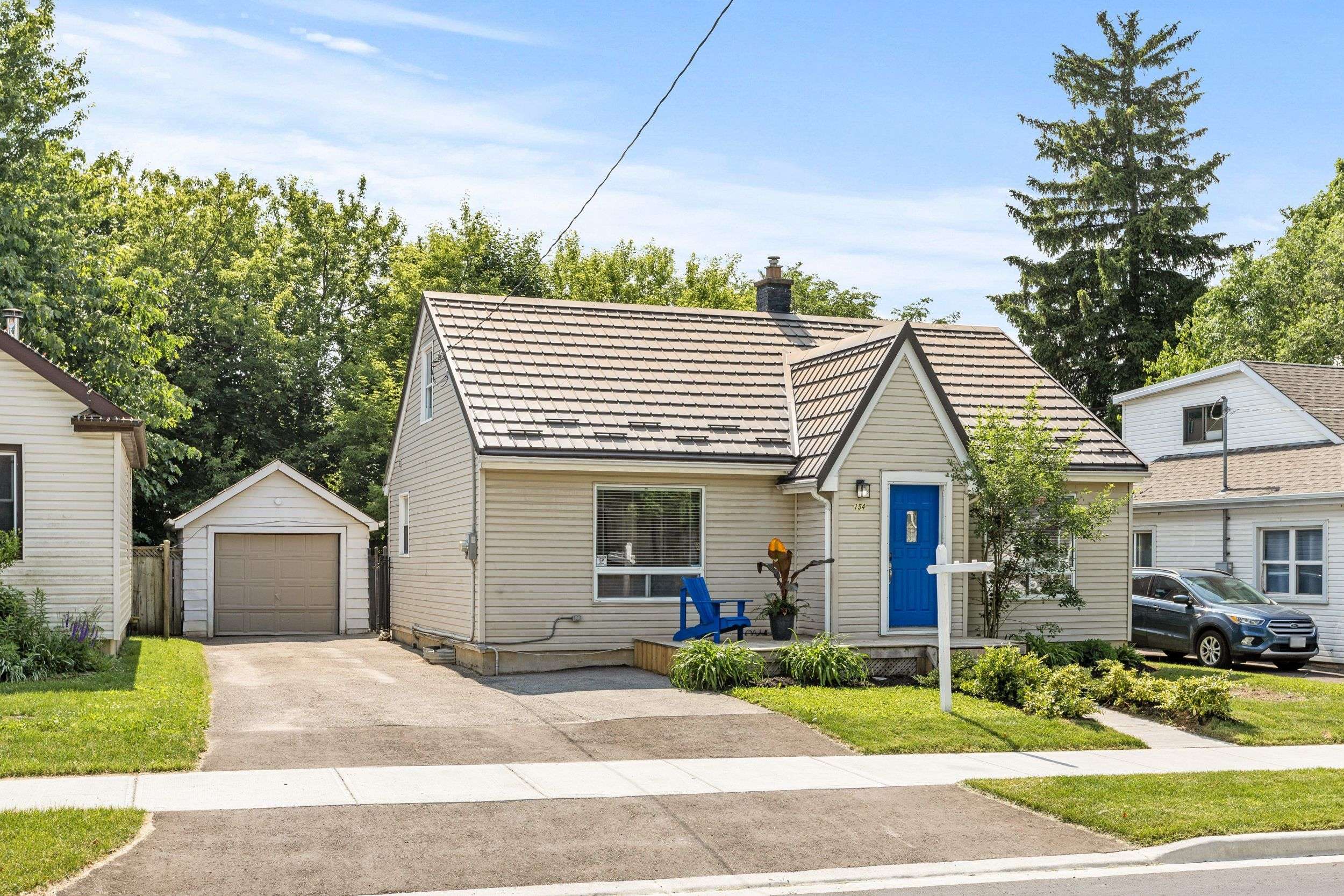 London North, ON N6H 2L1,154 Foster AVE