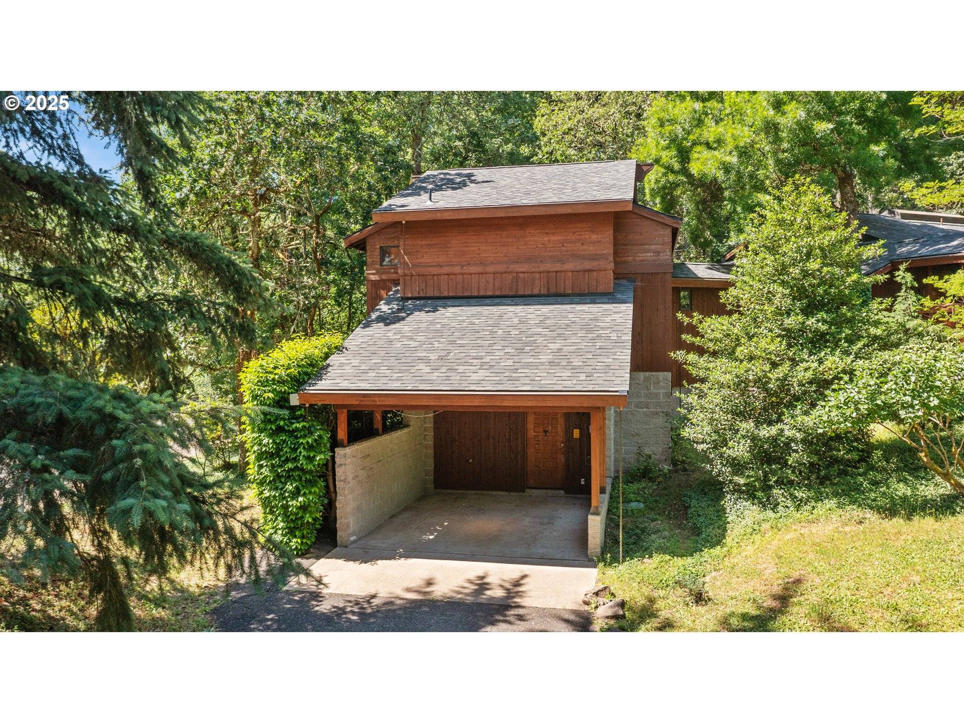 Eugene, OR 97405,5070 FOX HOLLOW RD