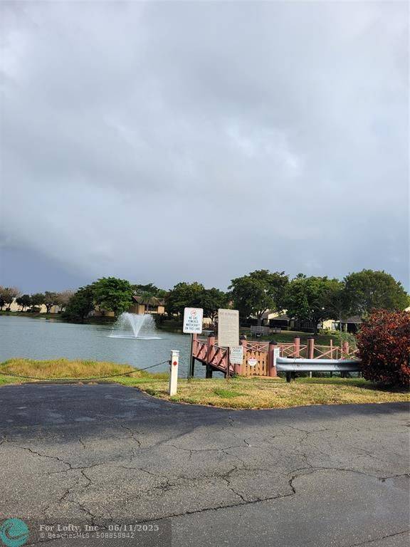 Margate, FL 33063,617 Banks Rd #617