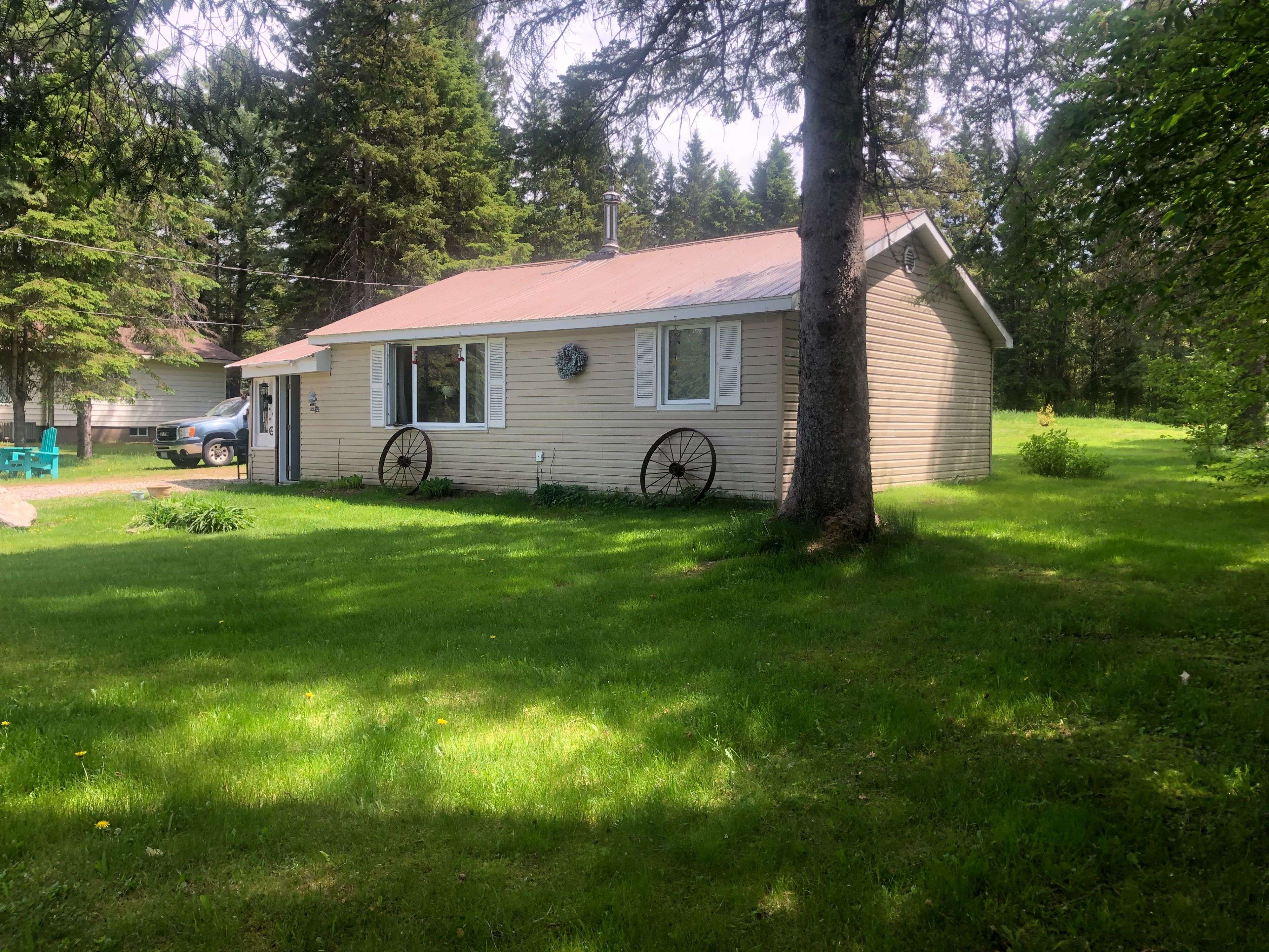 Armour, ON P0A 1A0,25 Doe Lake Rd. RD