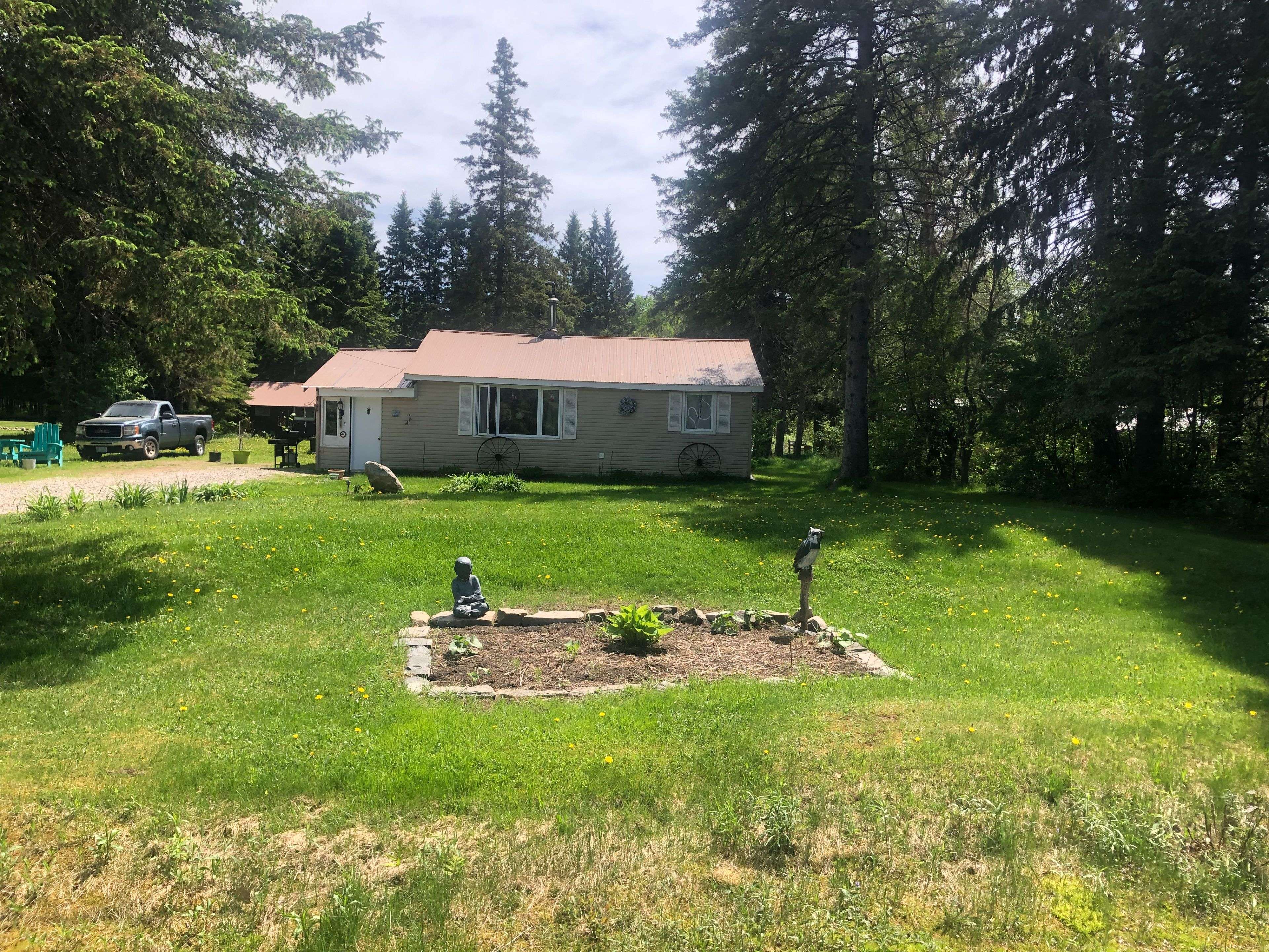Armour, ON P0A 1A0,25 Doe Lake Rd. RD