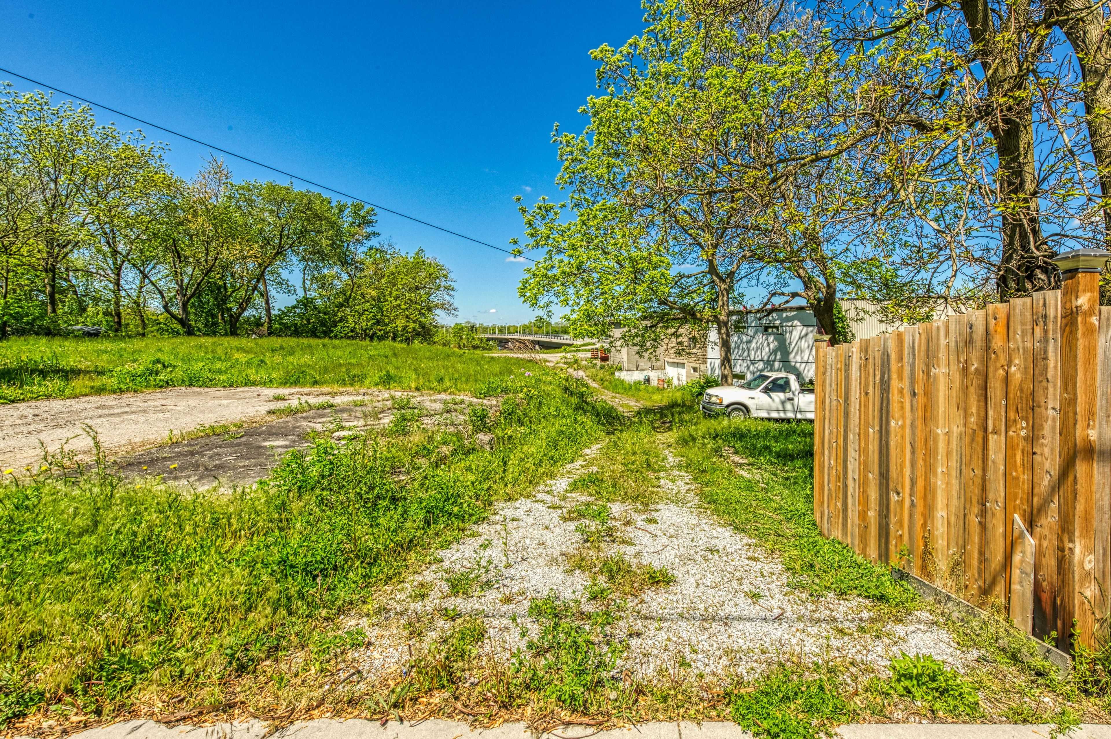 Haldimand, ON N0A 1E0,3 Cayuga ST
