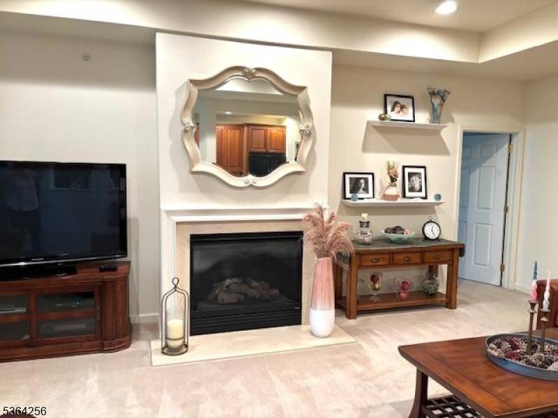 Mount Arlington Boro, NJ 07856,28 Ridgeview Ln