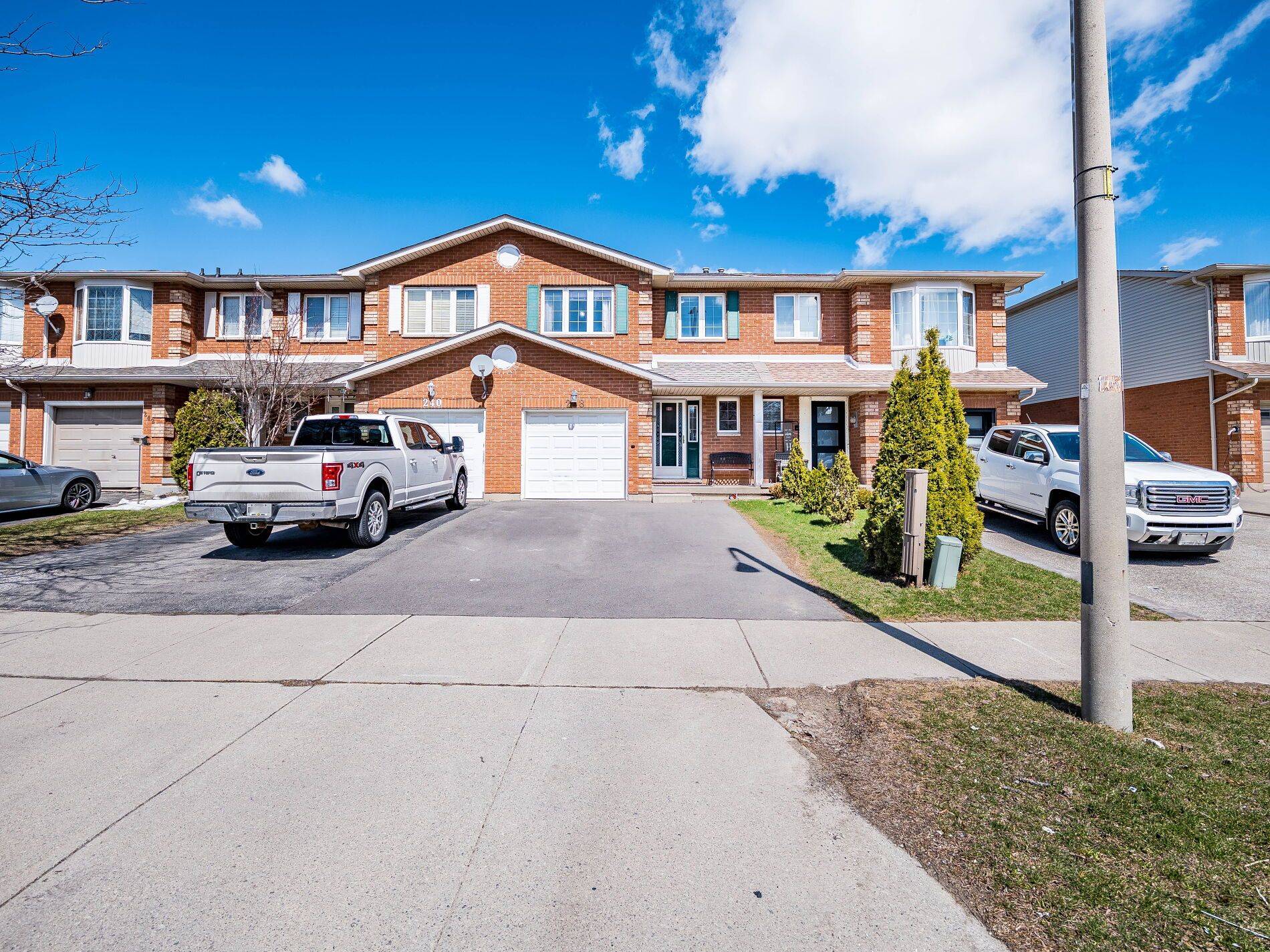 Hamilton, ON L8J 3P6,238 Candlewood DR