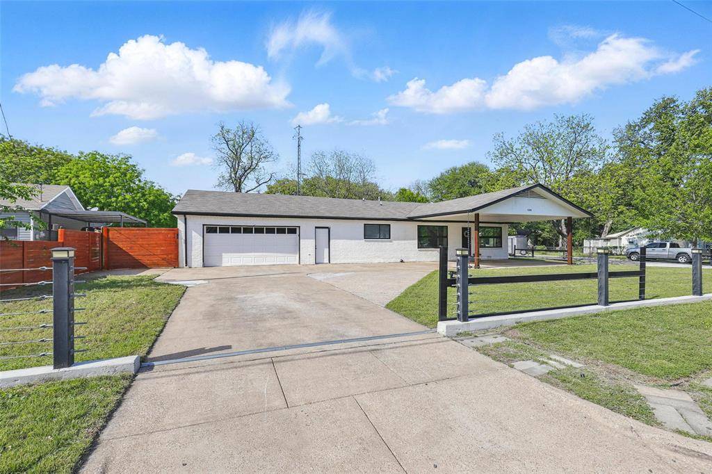 River Oaks, TX 76114,5200 Barbara Road
