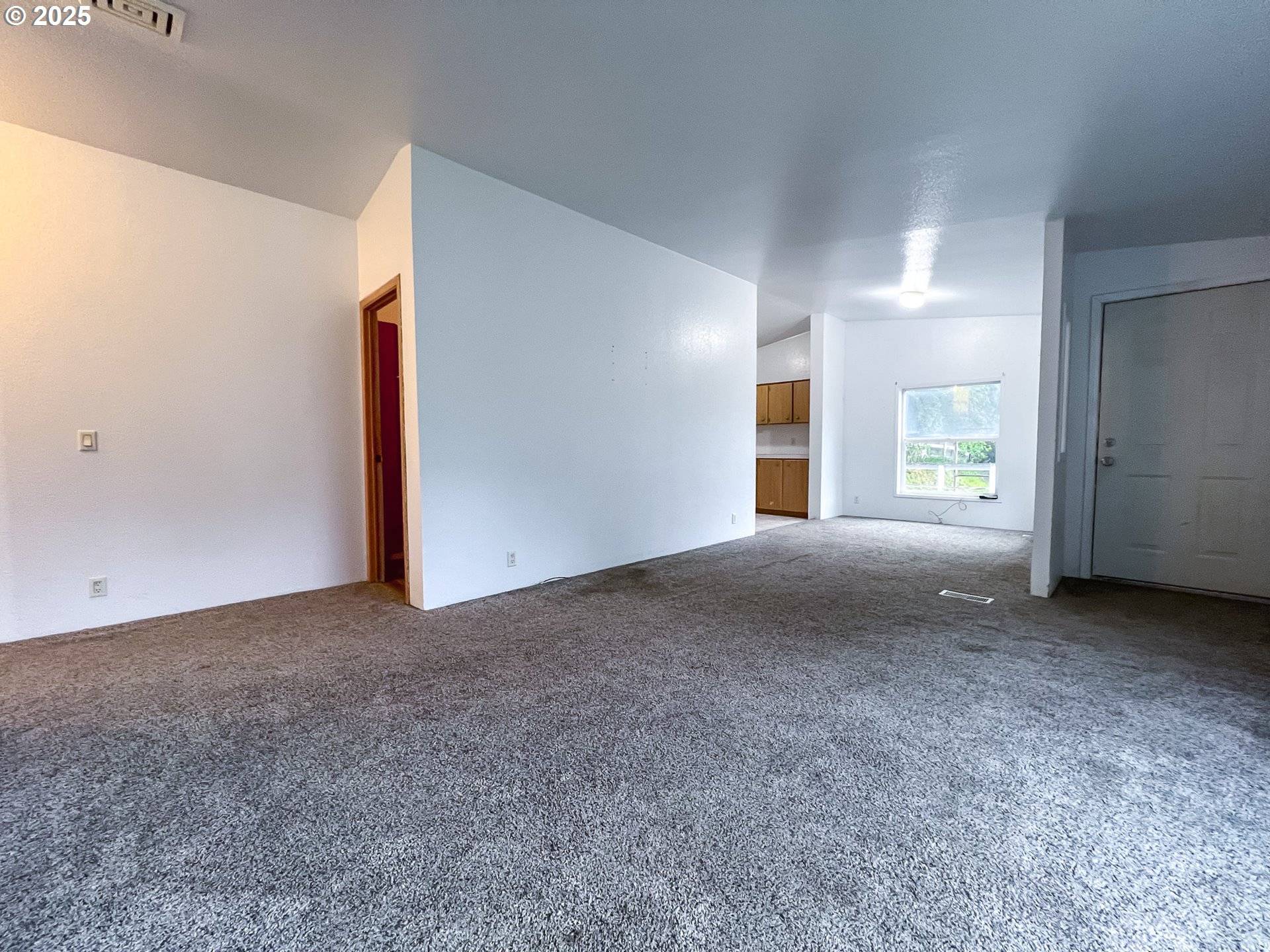 John Day, OR 97845,798 E MAIN ST