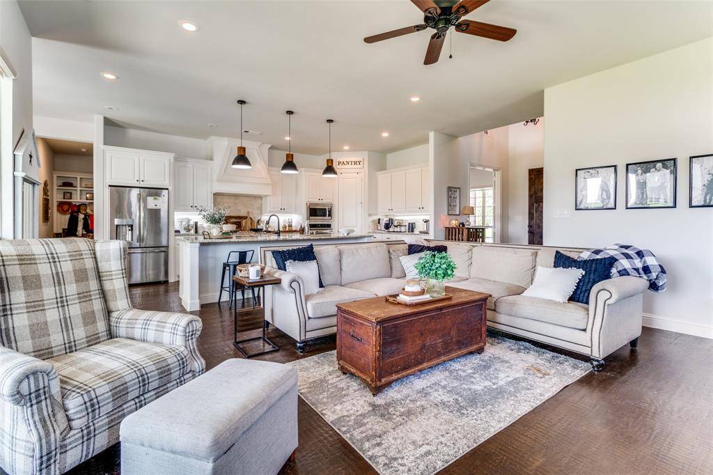 Gunter, TX 75058,1612 High Bridge Court