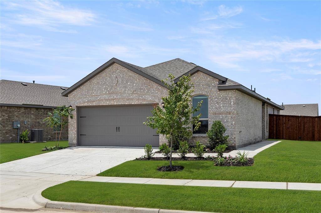 Terrell, TX 75160,111 Van Horn