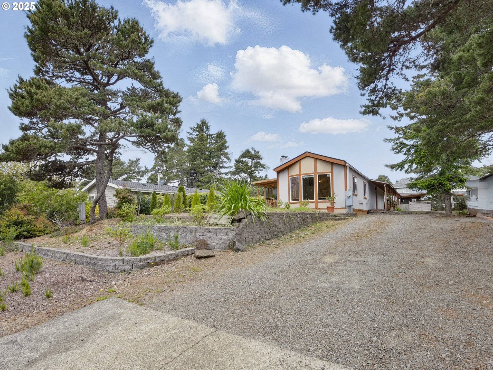 Florence, OR 97439,1629 N SIANO LOOP