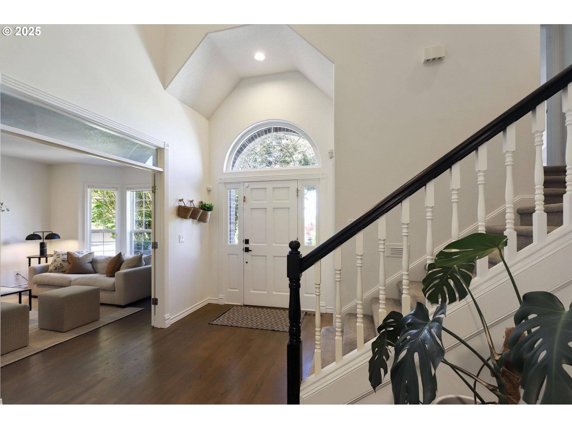 Portland, OR 97229,3840 NW LOY CT