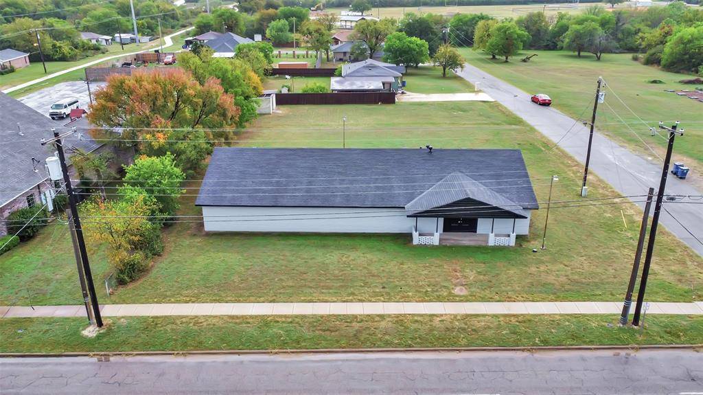 Hutchins, TX 75141,210 W Palestine Street