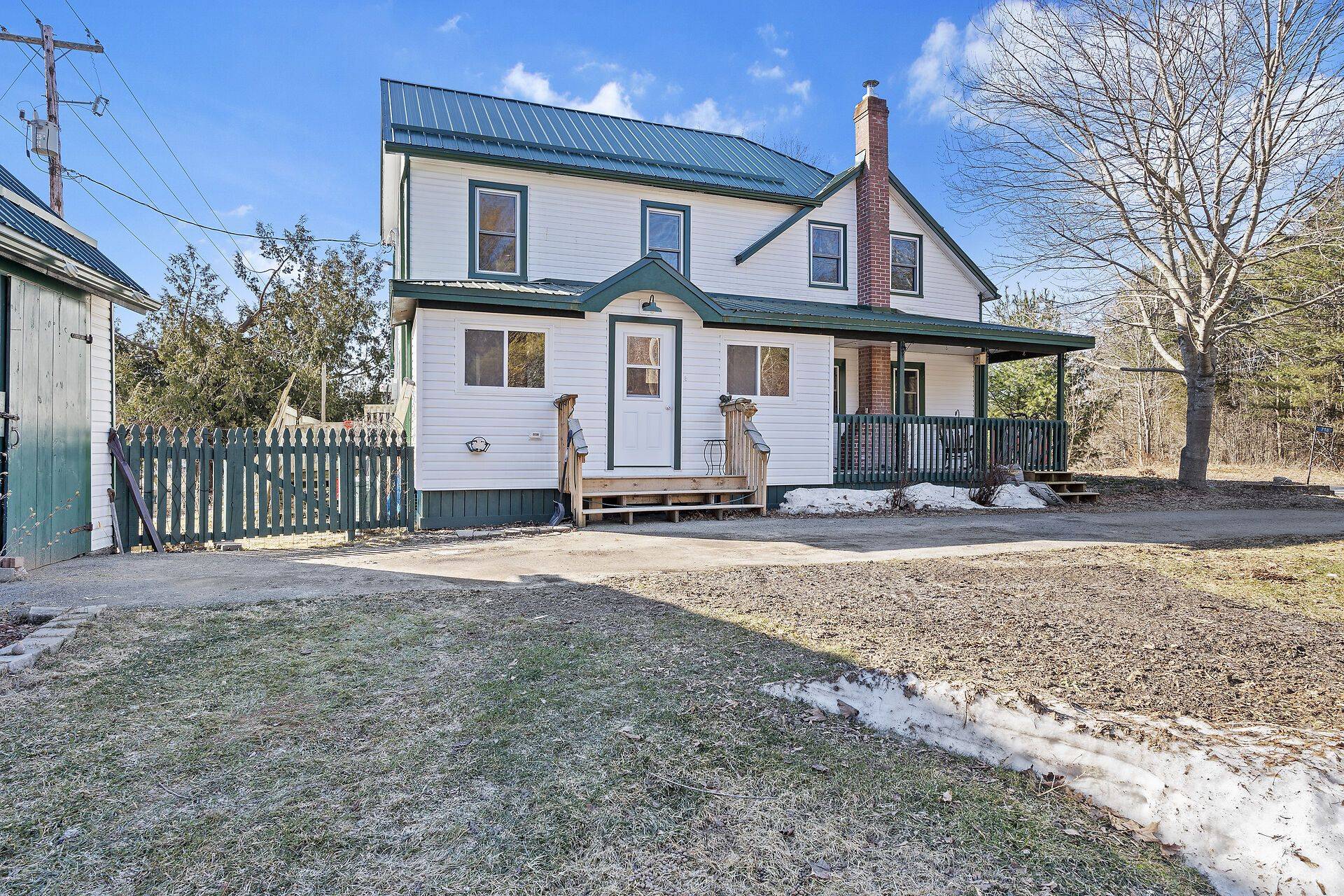 Rideau Lakes, ON K0G 1E0,718 Jones Falls RD