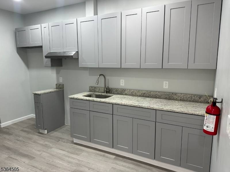 Paterson City, NJ 07504,676 E 24Th St