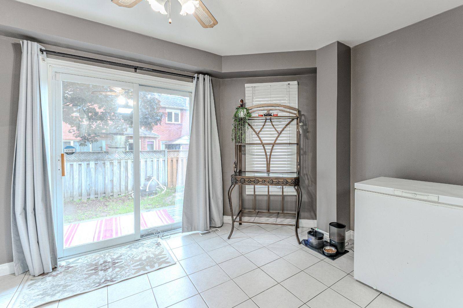 Barrie, ON L4N 7H5,188 Kozlov ST