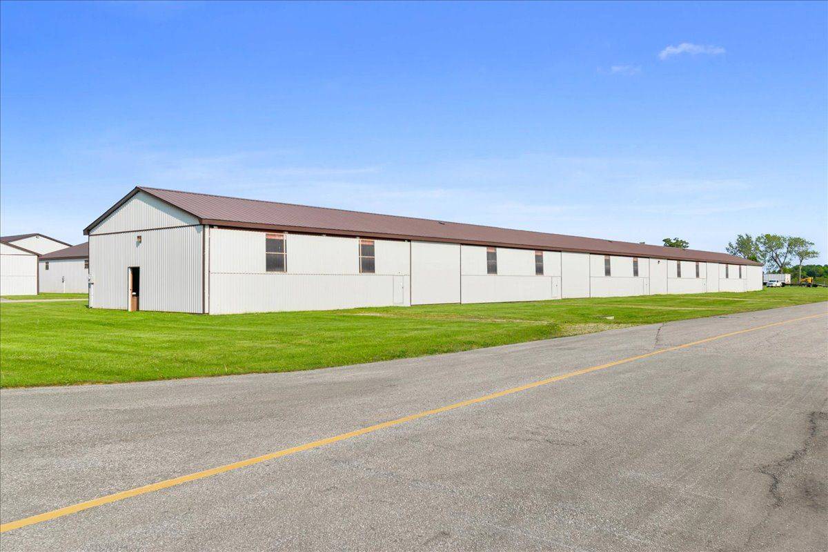 South-west Oxford, ON N4G 4H1,244411 Airport RD #G2-14