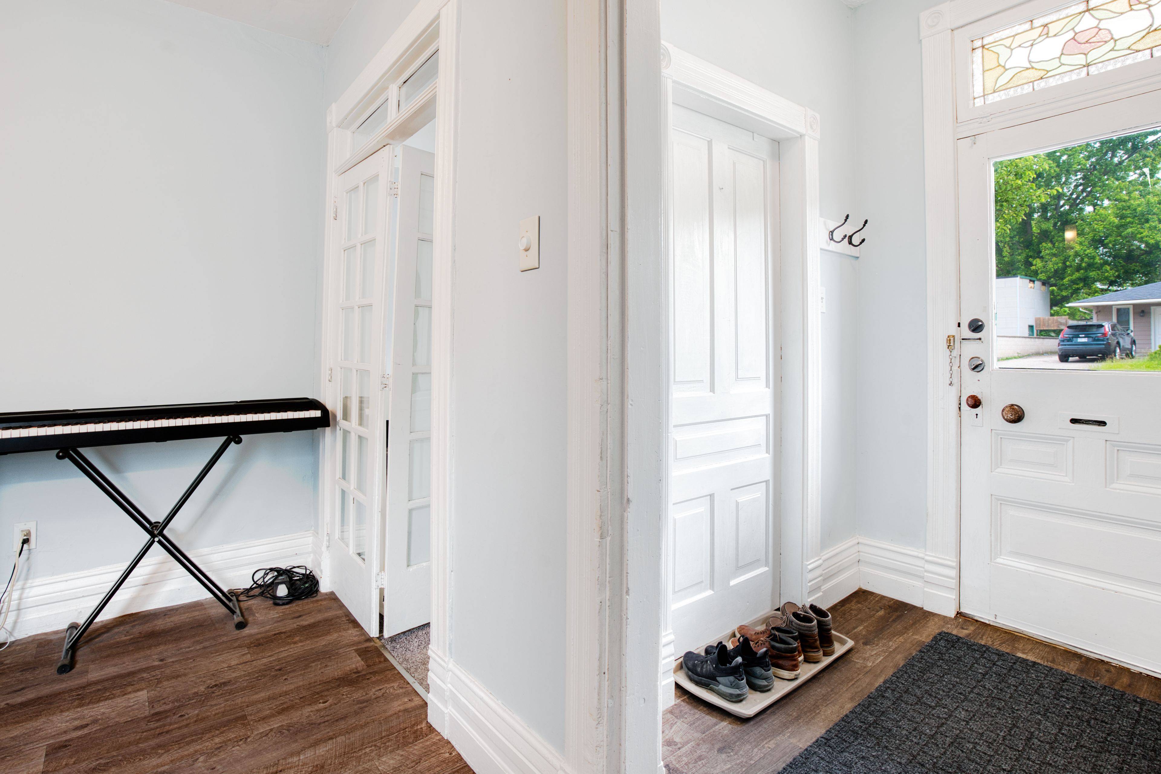 London East, ON N5Z 2B4,11 Pegler ST