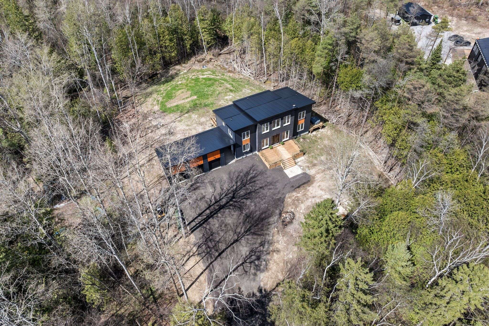 Brock, ON L0C 1H0,389 Concession 2 RD