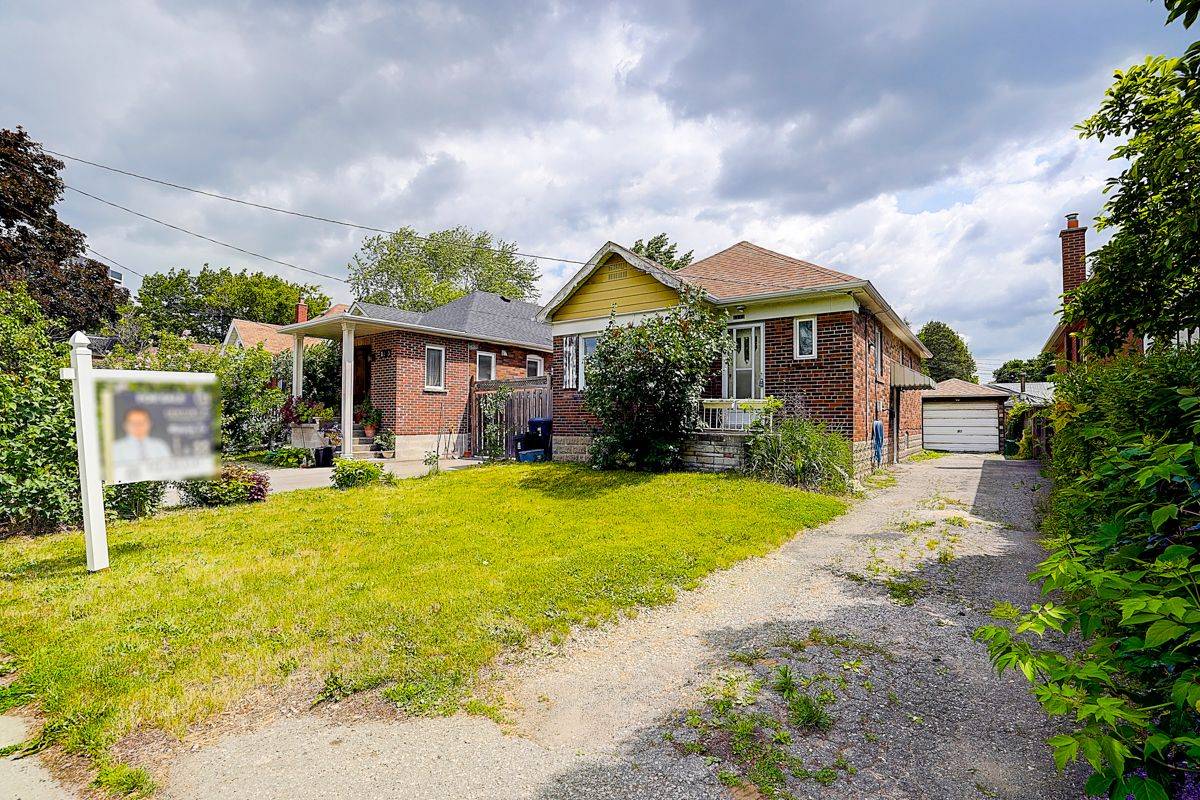 Toronto W07, ON M8Z 4S8,1173 Islington AVE E