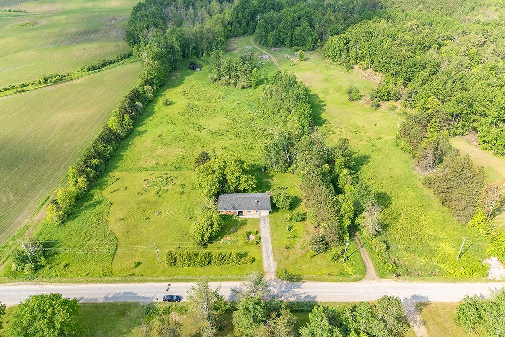 Whitewater Region, ON K0J 1Y0,337 Dombroskie RD