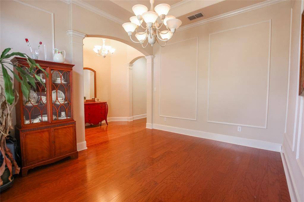 Tyler, TX 75703,7120 Holly Square Court